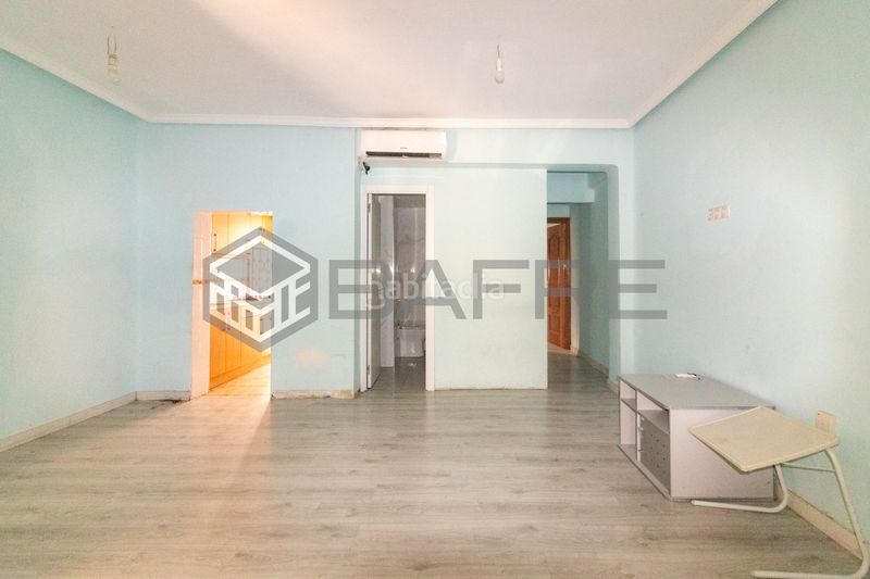 Foto bccafea5-f434-4baa-83fd-2c0a9c6fe570. Pis a Villaverde Alto Madrid