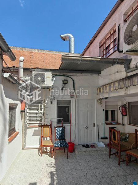 Foto df901cbb-3d6f-4844-ac97-a8c2285037a4. Edificio in La Fortuna Leganés