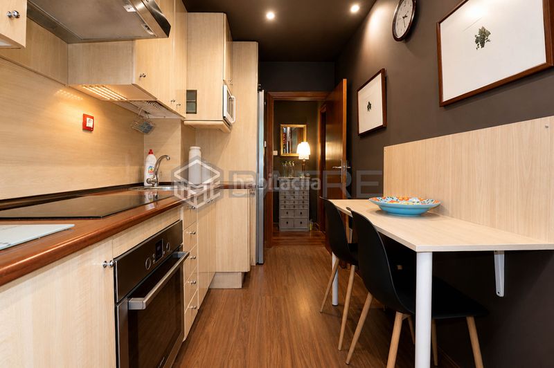 Foto e5d013f1-c646-47ce-ac76-e3a1e2b2d5c4. Pis a Pradolongo Madrid