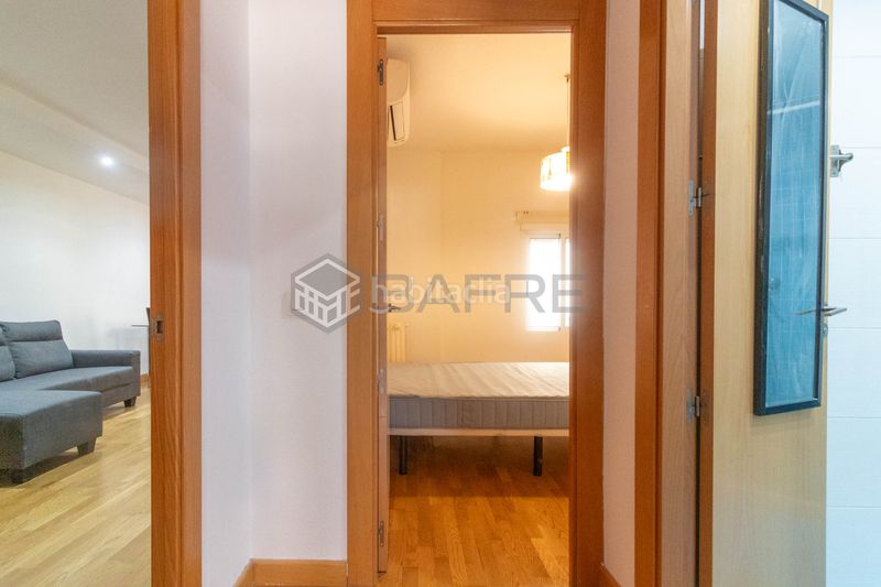 Foto 86a5f054-ba5e-468f-b105-a7b1d470dfcd. Piso en Adelfas Madrid
