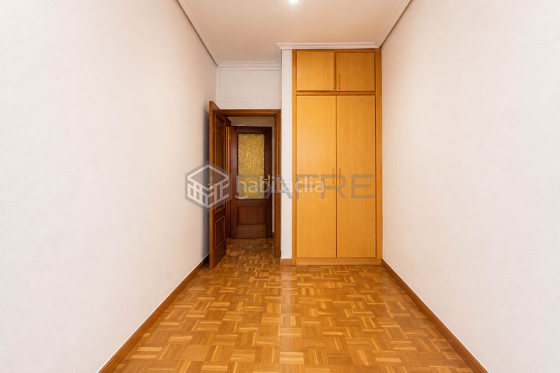 Foto aab12ed3-c43f-4bf9-bf16-e5760601af12. Pis a Opañel Madrid