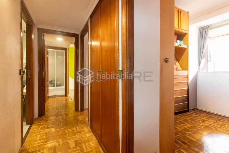 Foto de986cf7-eba2-4634-b475-0d7a38133b97. Pis a Opañel Madrid