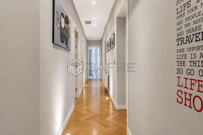 Foto a79af04a-e6bf-49ba-aef8-cccbcd25de13. Piso en Pacífico Madrid