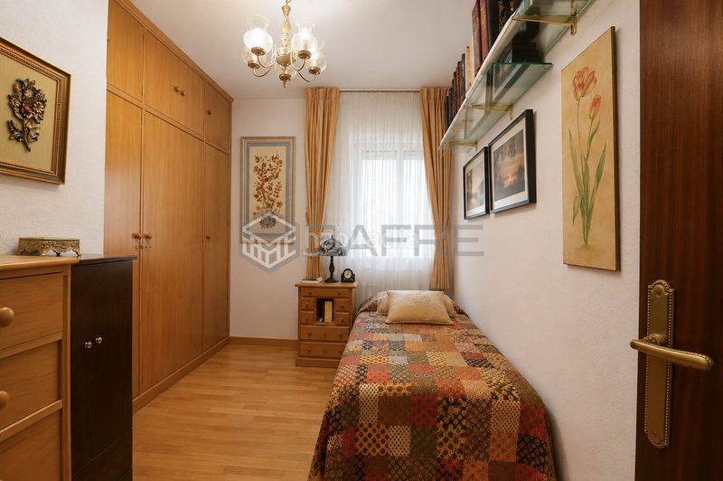 Foto e5f255c7-8533-4329-a022-9b83d0c8ffa3. Pis a Pradolongo Madrid