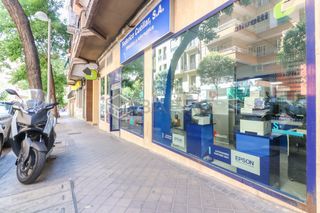 Geschäftsraum  Calle de narciso serra