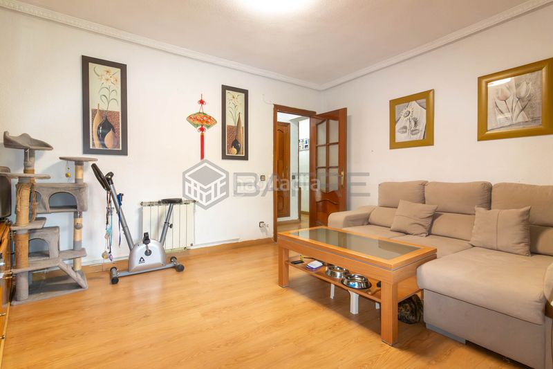 Foto b04efc66-3727-445f-b7f4-47039fbf5b93. Piso en Opañel Madrid