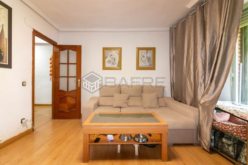 Foto eed41400-d675-49d8-bf66-f28c17d5b9d5. Piso en Opañel Madrid