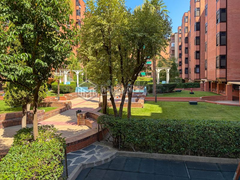 Foto 72247833-29f6-4970-8327-f86746a027b8. Piso en Pacífico Madrid