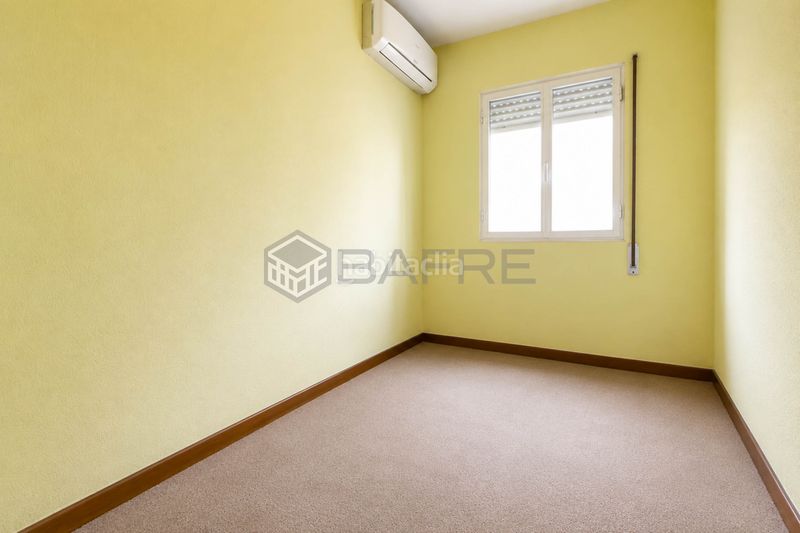 Foto a870d439-118b-418d-9faf-85995f191c9b. Piso en Moscardó Madrid