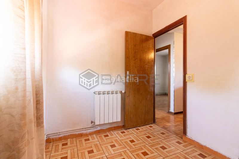 Foto 7d65d172-9f13-43d8-9a2d-d1947eff93d5. Piso en Pavones Madrid