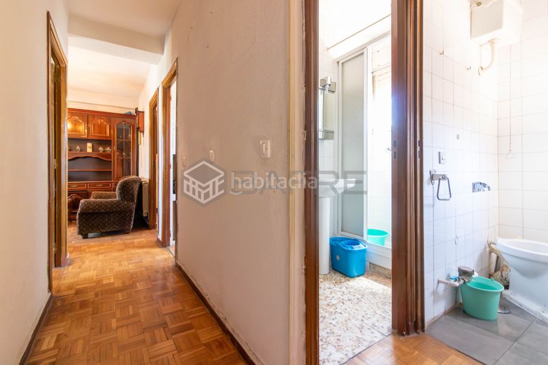 Foto eb22d8c1-476b-4dfb-bbec-8b85586222b3. Piso en Pavones Madrid