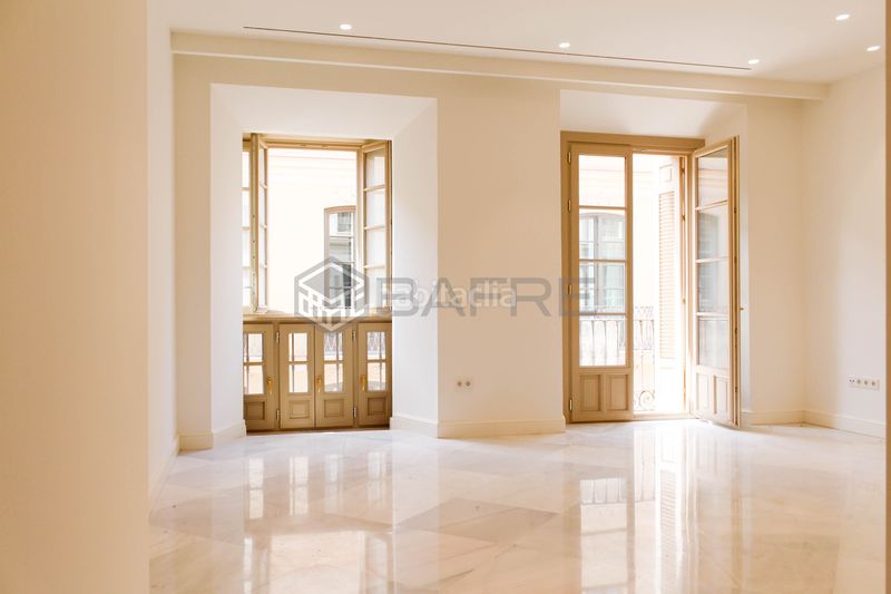 Foto 78a0e1d3-d621-4535-a209-fa2107152ce4. Pis a Centro Histórico Málaga