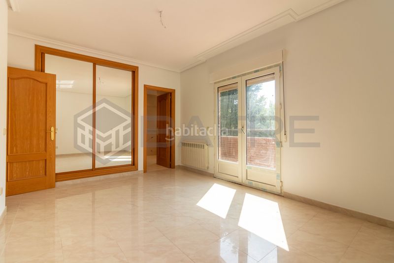 Foto 6e58afcd-bd28-4b4b-9185-34523ead6429. Casa amb calefacció a Fuente Santa Colmenar Viejo