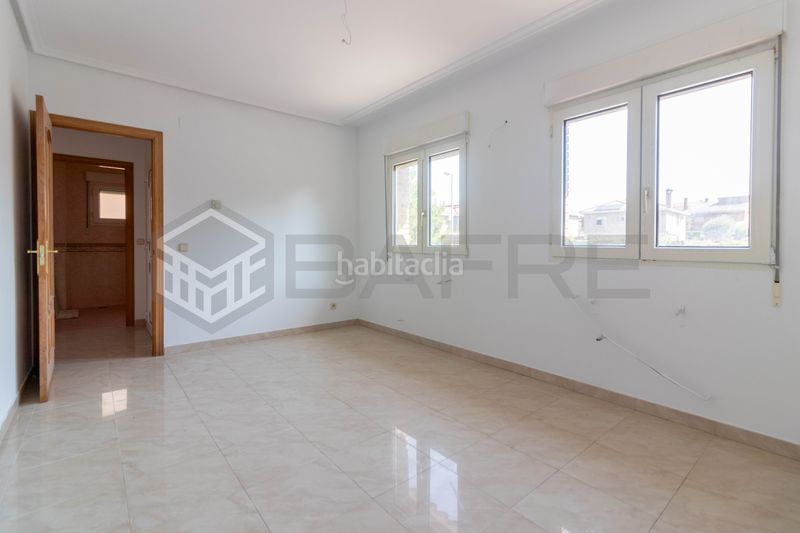 Foto c8f7131c-6fb1-4b4d-9e12-deb802c315a5. Casa amb calefacció a Fuente Santa Colmenar Viejo