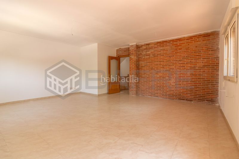 Foto d6ca4ae2-e1a9-4437-95dc-f5cc37cc66bb. Casa amb calefacció a Fuente Santa Colmenar Viejo
