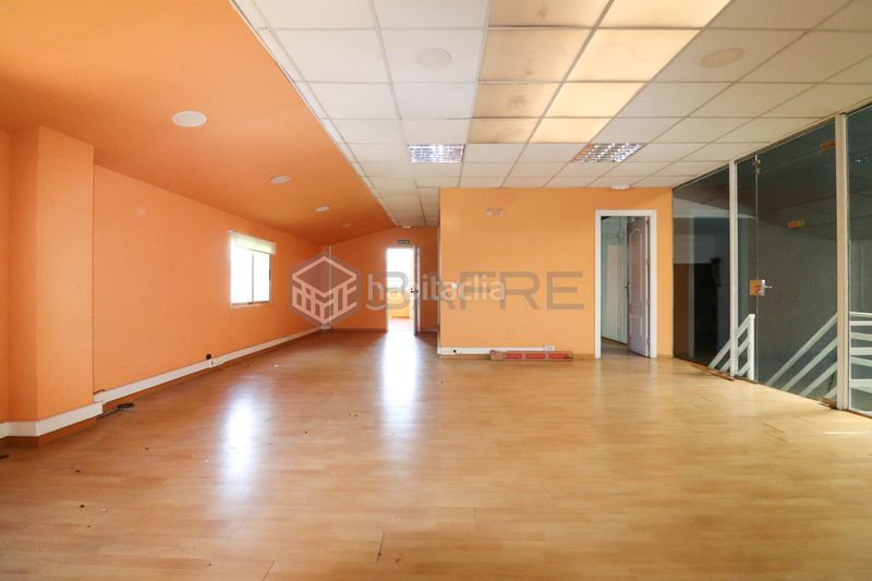 Foto 39acc5db-8bad-460e-8748-6e44e5852f9e. Affitto locale commerciale in Montserrat-Parque Empresarial San Fernando de Henares
