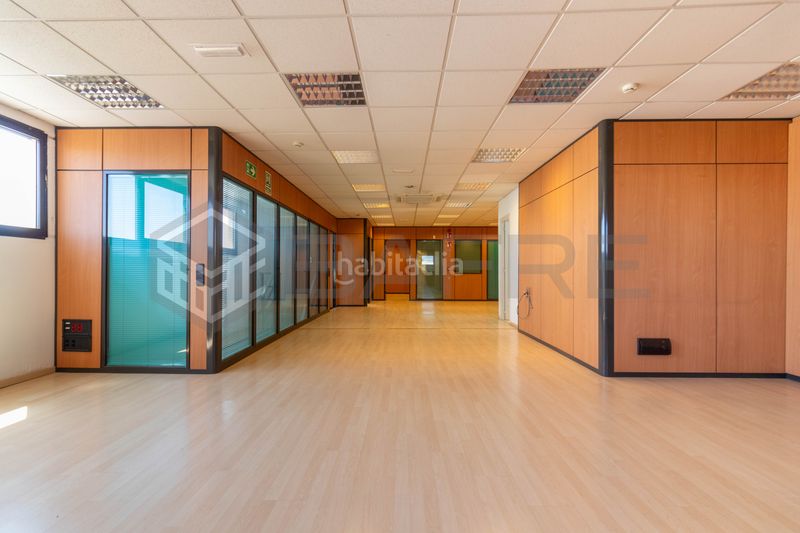 Foto a0493970-ece9-498d-87ac-b47519ad63d2. Affitto locale commerciale in Montserrat-Parque Empresarial San Fernando de Henares