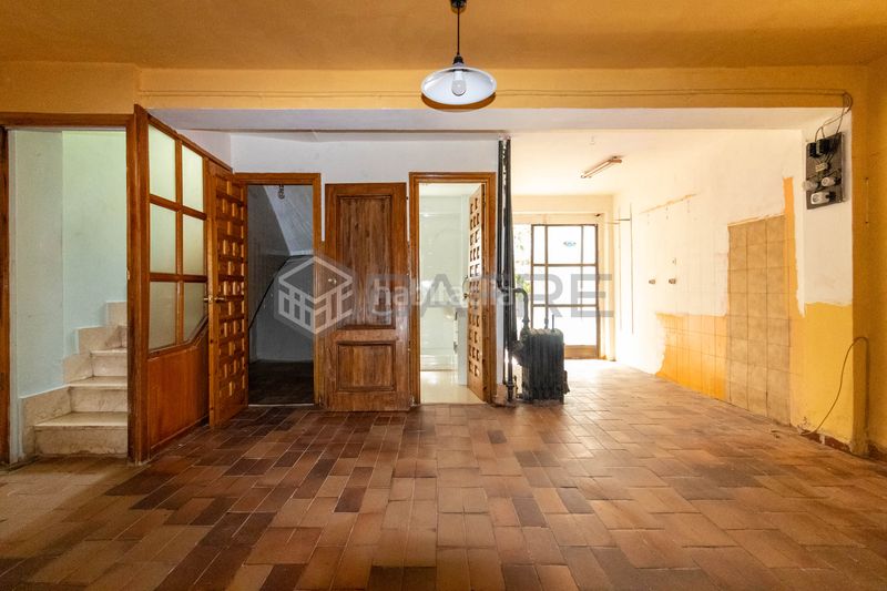 Foto d93d3655-9ea4-498b-b43b-6090f03de1c4. Casa a Concepción Madrid