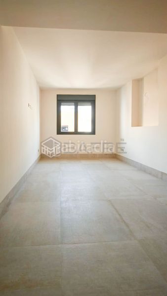Foto b5c82302-ae13-4d54-9c9e-1fff35b636ca. Pis amb aparcament a Centro Histórico Málaga