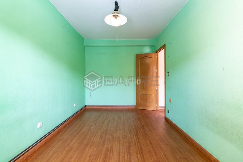 Foto 855381ad-8600-491d-977a-8ef49077cc33. Piso en Vista Alegre Madrid
