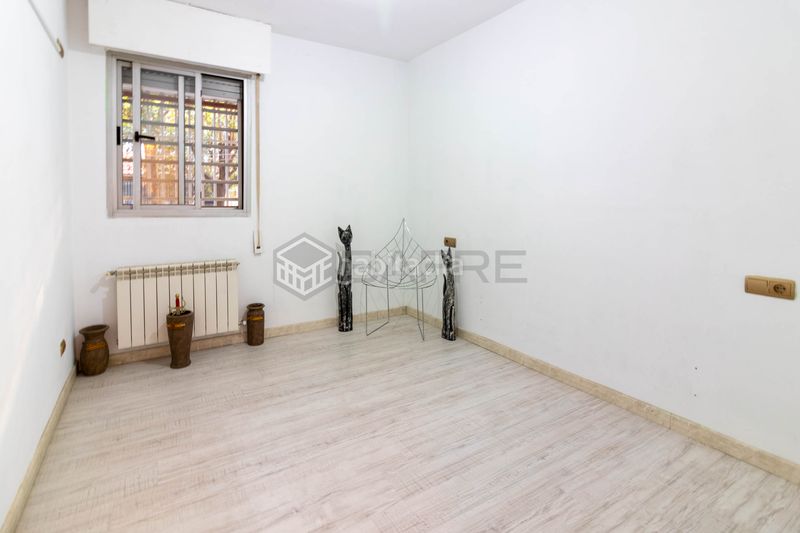 Foto 812267d5-ac05-41a0-baf8-4ac789f7876d. Piso en Portazgo Madrid