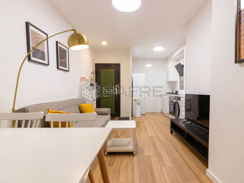 Foto f20d9c35-17d1-4229-9b4a-99b139b294e2. Piso en Delicias Madrid