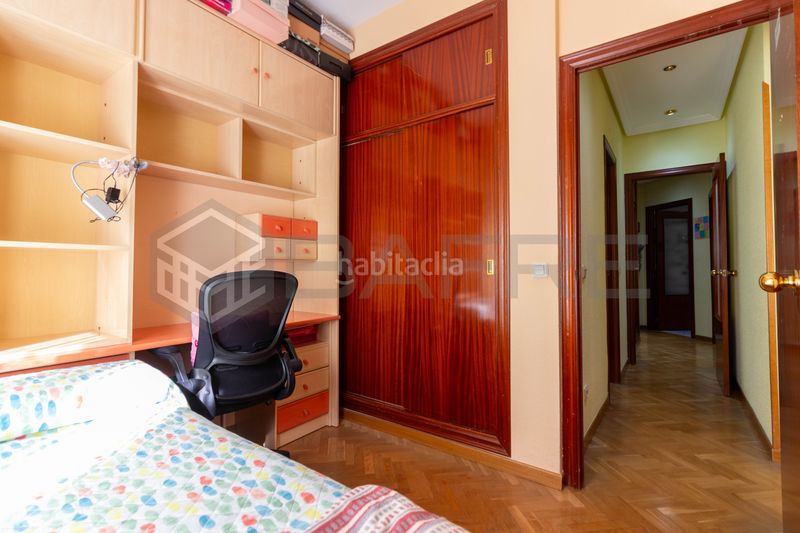 Foto 99d2250a-9fb2-4cf3-97cd-c8ff680f8412. Piso en Orcasur-12 de Octubre Madrid