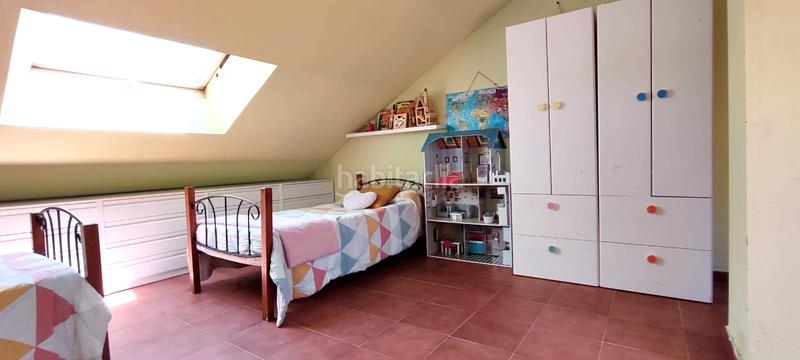 Foto e15be0a7-9c88-4e79-92ff-84db20700804. Casa adosada adosado de esquina en Valdemorillo pueblo Valdemorillo
