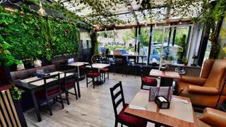 Local Comercial en Avenida Siglo XXI 9