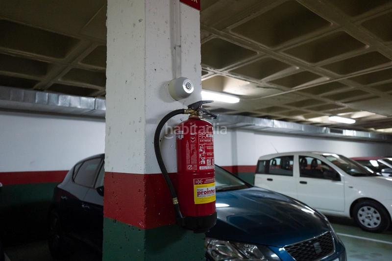 Foto 32d83b58-0298-4525-a641-bec7696ac010. Parking coche 41 plazas de garaje zona garcia noblejas. en Madrid