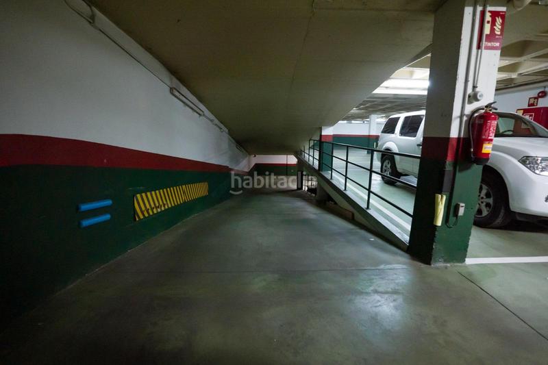 Foto 9a080d2b-7774-45ea-959a-f9e83381d55c. Parking coche 41 plazas de garaje zona garcia noblejas. en Madrid