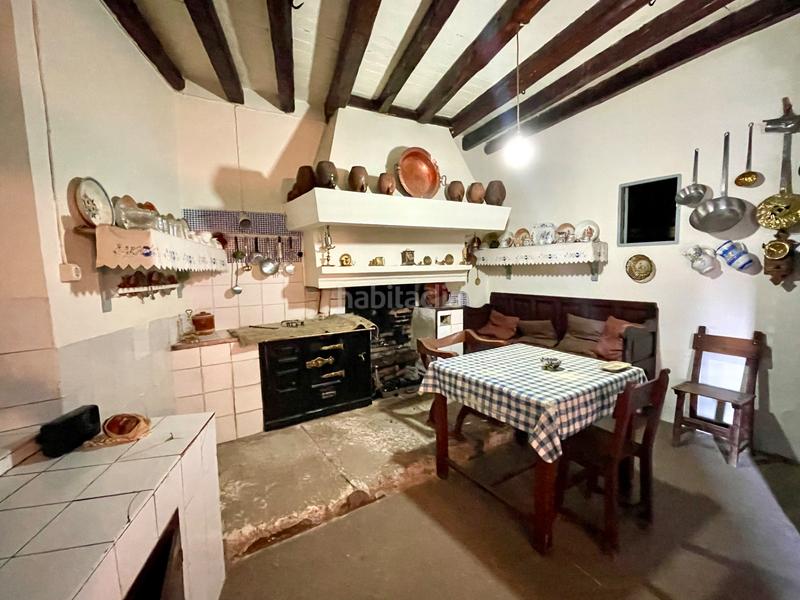 Foto 5227870b-d995-48d7-b0c4-b5e35c953613. Masía casa histórica en el centro en Rascafría