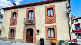 Mas à Rascafría. Casa histórica en el centro de rascafría