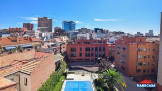 Location Appartement  Calle de bravo murillo. Piso con garaje y con piscina en bravo murillo