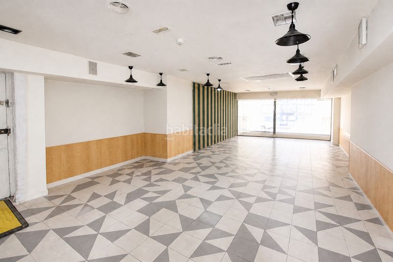 Foto 9ff92b27-cc60-4c54-8b49-c7a7c0b7a6eb. Local comercial a Vallehermoso Madrid