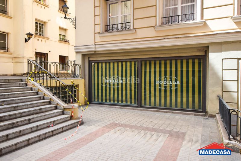 Foto f1df0a9b-5913-4d5f-833b-4e5f8d071f6b. Local comercial a Vallehermoso Madrid