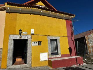 Chalet  Calle real. Casa de pueblo