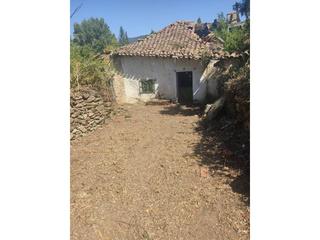 Terreno residenziale en Cantarranas 49. Solar urbano con casa para restaurar Terreno residenziale en Cantarranas 49. Solar urbano con casa para restaurar