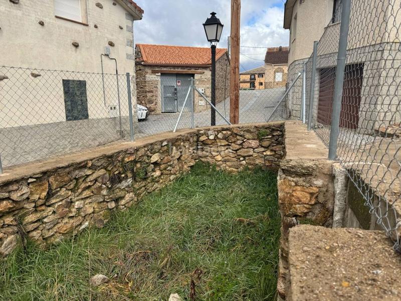 Foto f7b0984c-63ba-4ff9-ba0a-f7d689c12397. Gewerbliches grundstück in castillejo 2 in Garganta de los Montes