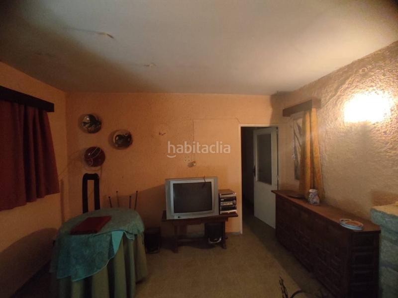 Foto 2de6e3ea-c310-46ad-b5ba-d2b990bf829d. House with parking in Piñuécar