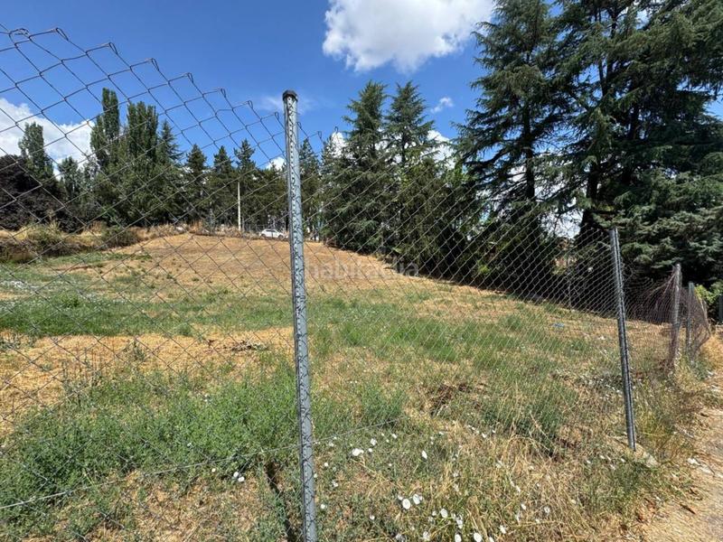 Foto 5da732b4-6f76-4e2e-8d2d-1cd802afc2f5. Terrain résidentiel dans doctor bernardo barrios 7 dans Buitrago del Lozoya