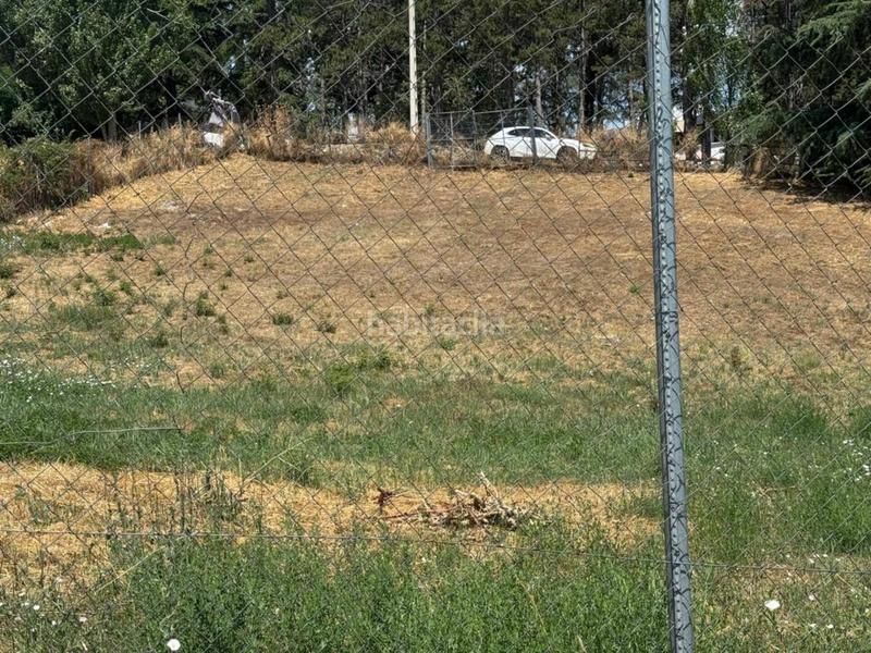 Foto 882cff67-59d5-40fe-bd3d-2ab589487b3a. Terrain résidentiel dans doctor bernardo barrios 7 dans Buitrago del Lozoya