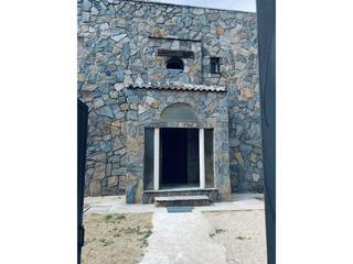 House en Casar (El). Chalet independiente en urbanizacin nuevos mesones