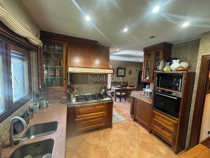 Foto 54c90a4a-db38-488a-a1a7-d4a45b59de08. Chalet con parcheggio piscina in Santo Domingo