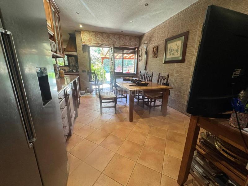 Foto c90d7eb8-26d8-495c-92c2-2a34649492b7. Chalet con parcheggio piscina in Santo Domingo