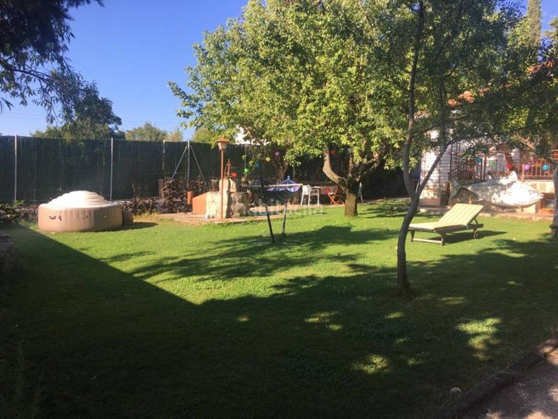 Foto 97ad19fc-b0f9-44ac-b848-67f0316c0430. Casa con riscaldamento in Gargantilla del Lozoya