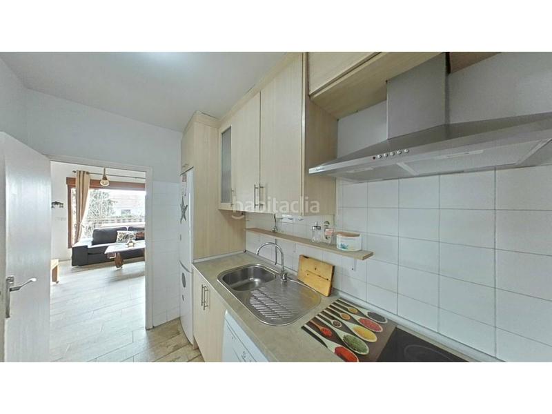 Foto dc7d9960-86ff-4789-bdf1-1538d317b313. Casa con riscaldamento in Gargantilla del Lozoya