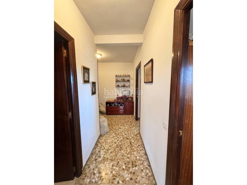 Foto 211b334d-9e4a-4e15-bdf8-43c3a48eb174. Casa  unifamiliar con garaje y jardín en Villavieja del Lozoya