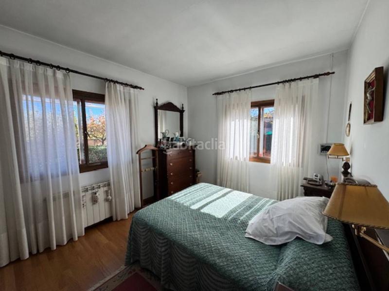 Foto 1fc4c432-aa31-463b-9422-066ceb3254ba. Haus mit heizung parking in Buitrago del Lozoya