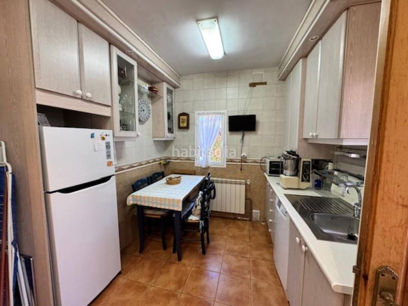 Foto 367eb842-519f-4657-b096-408f8e14ccd2. Haus mit heizung parking in Buitrago del Lozoya